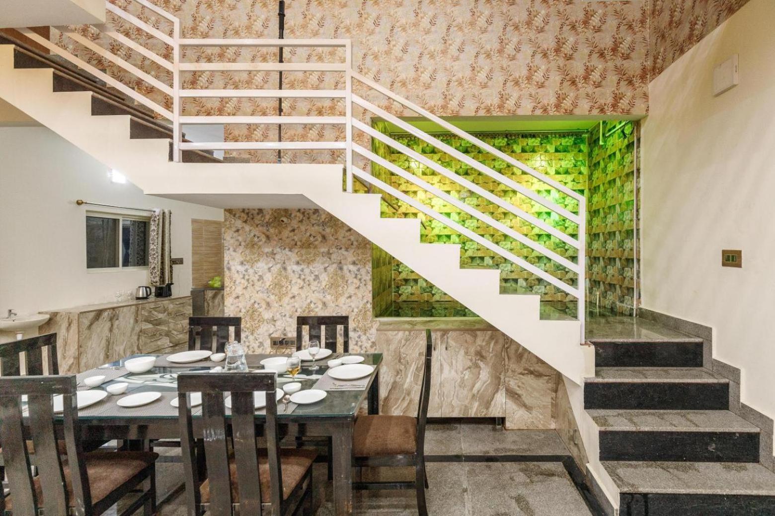 Villa Exotica By Stayjade5Bhkpoolacprojector Denkanikottai Eksteriør billede