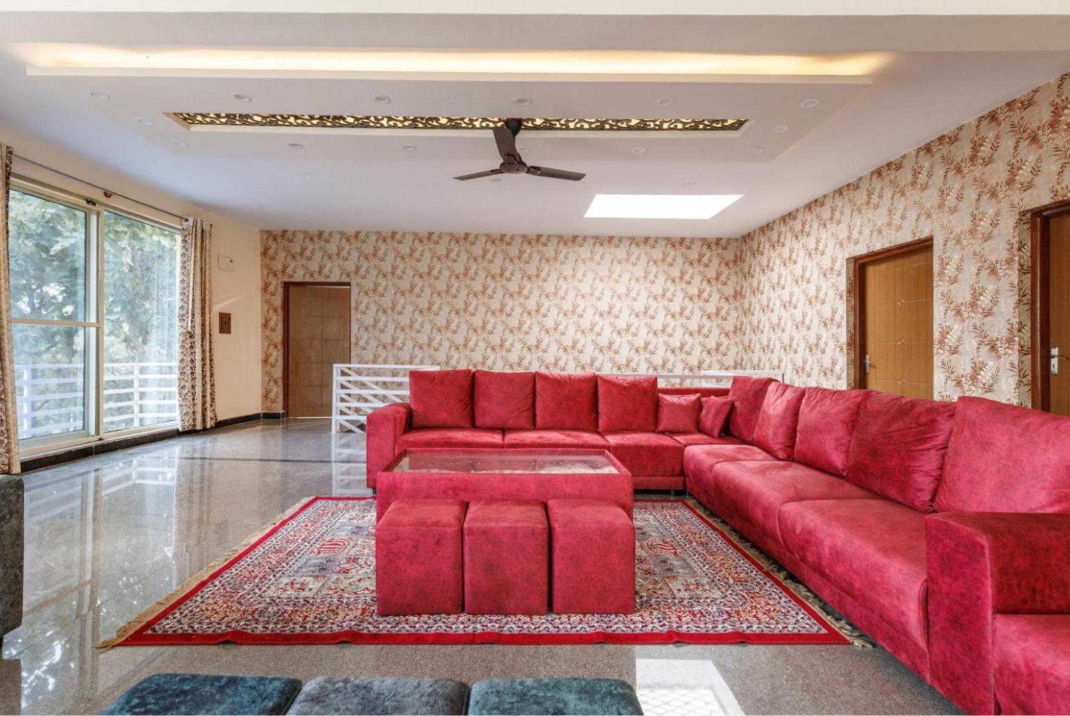 Villa Exotica By Stayjade5Bhkpoolacprojector Denkanikottai Eksteriør billede