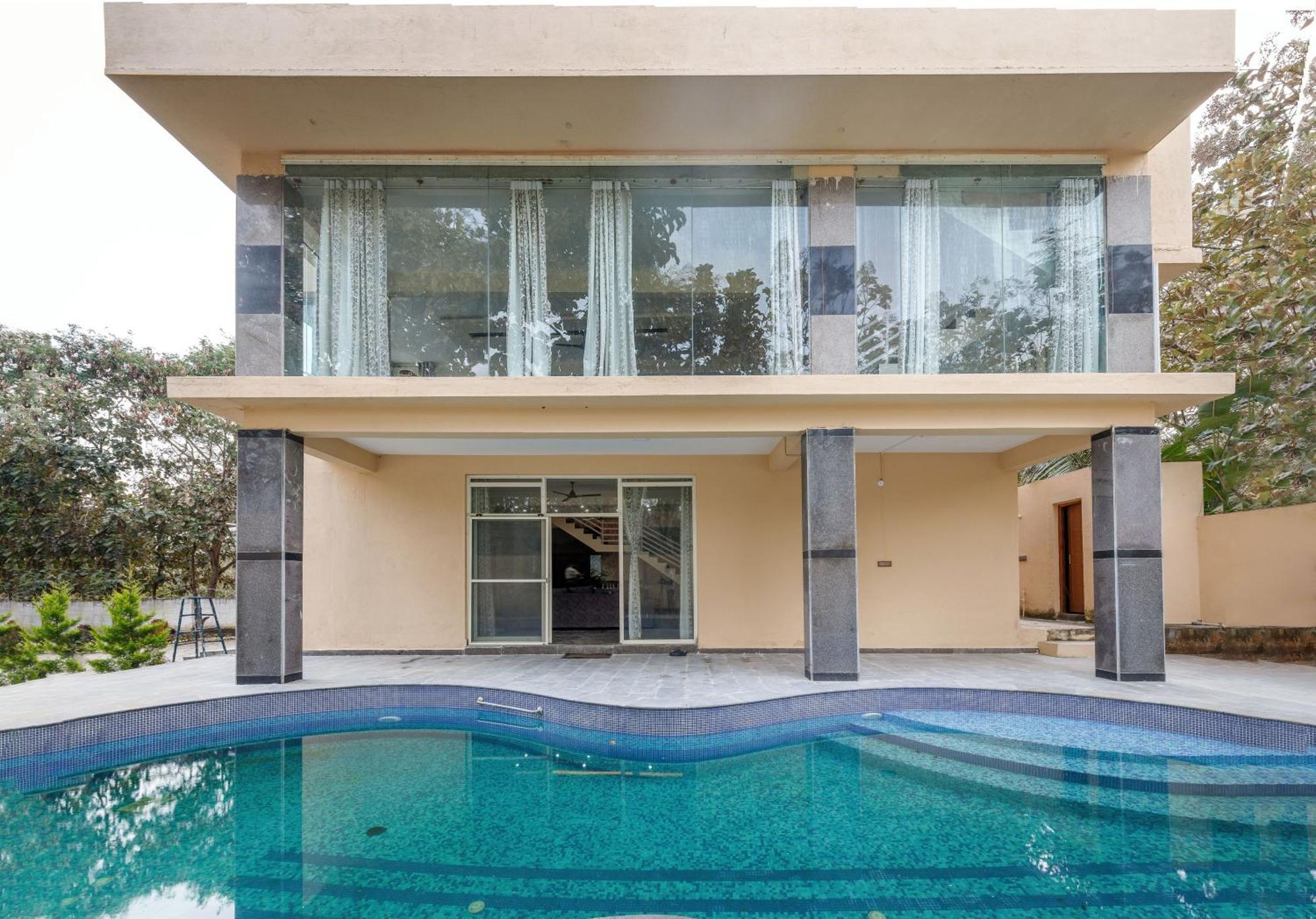 Villa Exotica By Stayjade5Bhkpoolacprojector Denkanikottai Eksteriør billede