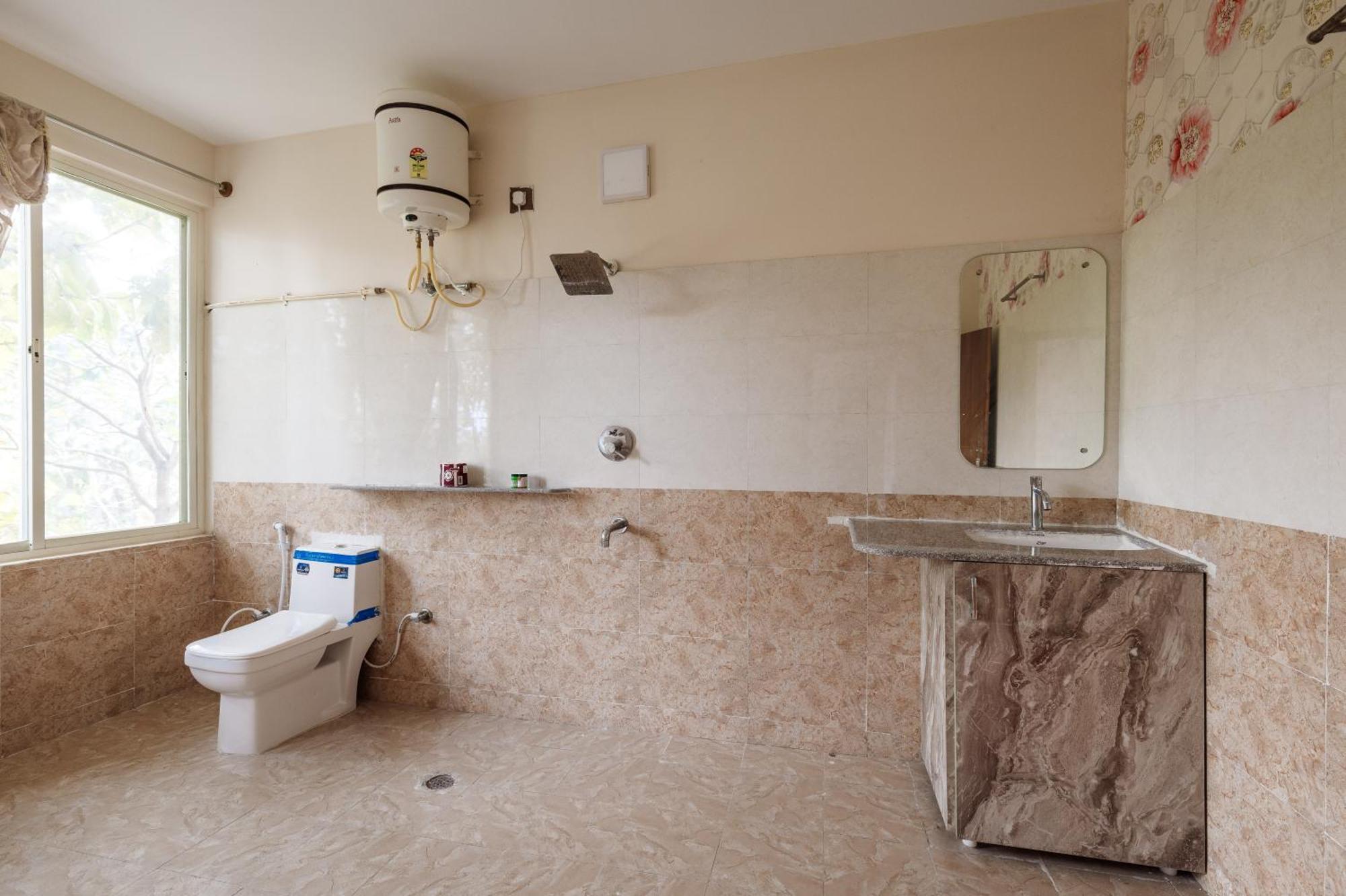 Villa Exotica By Stayjade5Bhkpoolacprojector Denkanikottai Eksteriør billede
